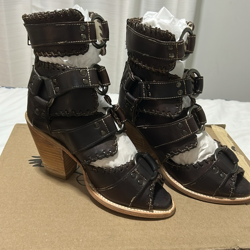 NWT FREEBIRD RAPTURE FULL GRAIN LEATHER, Size 7 🔥🔥PRICE FIRM!!🔥🔥 - Picture 13 of 16